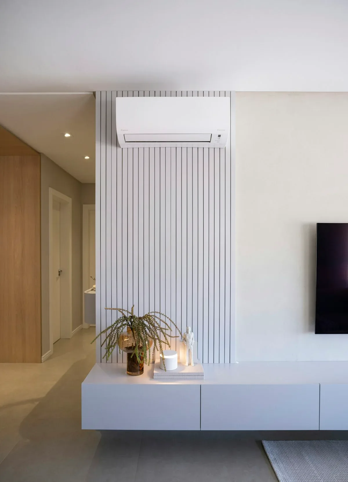 Well-maintained modern Dubai home